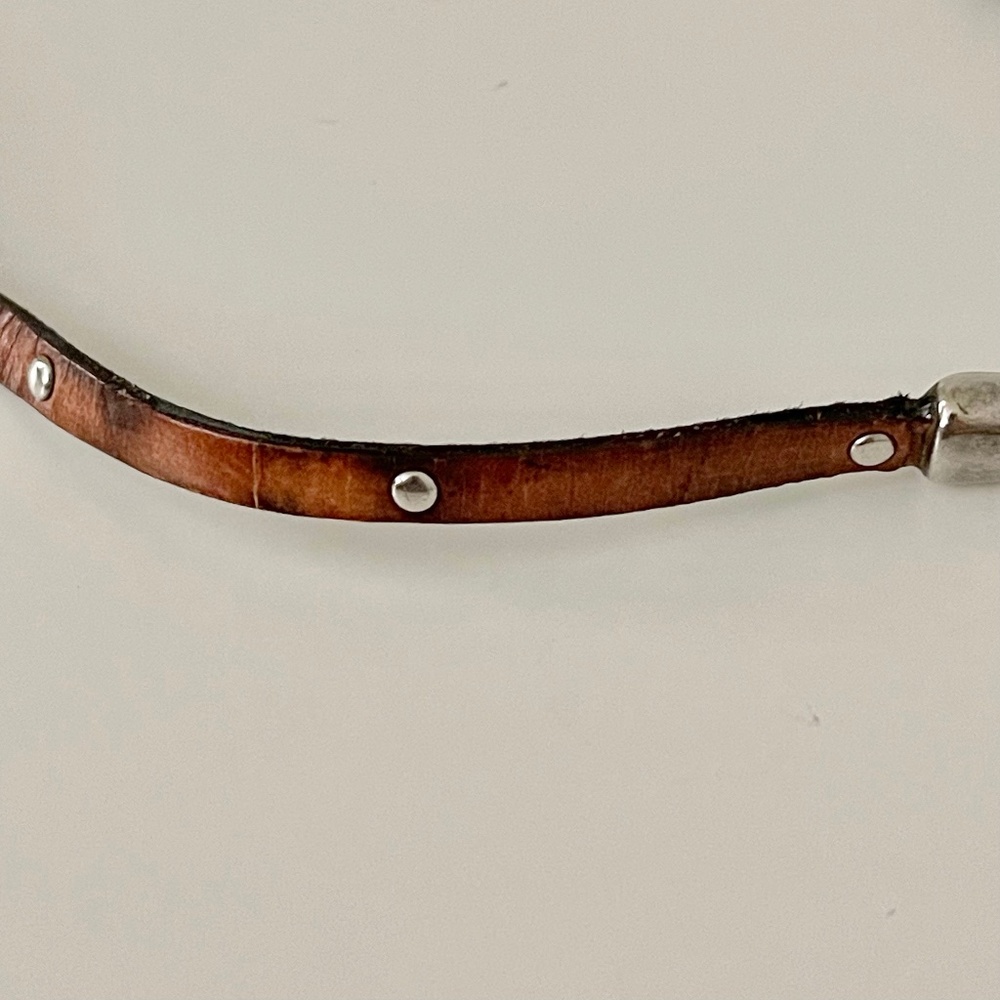 Leather Bracelets Asymmetrical Half Circle 3 mm Leather Wrap Magnetic Closure - Picture 9 of 11
